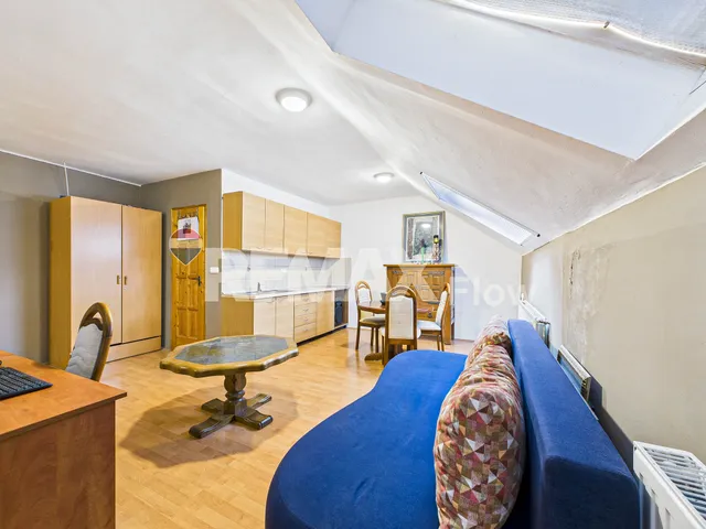 Eladó lakás Kozármisleny, ALkotmány tér 24 39 nm