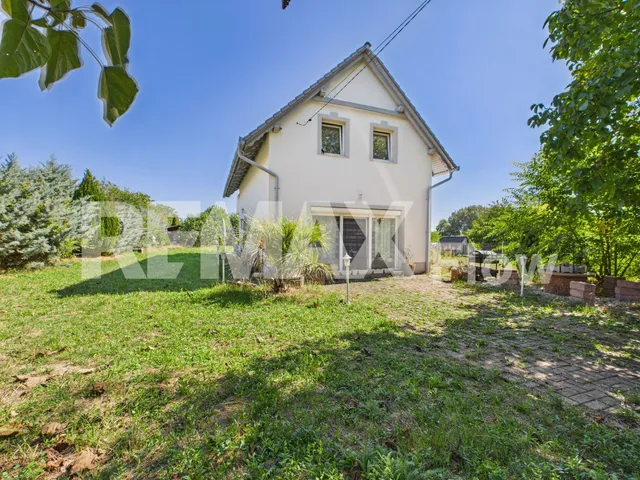 Eladó ház Dunaszekcső, Petőfi utca 135. 120 nm