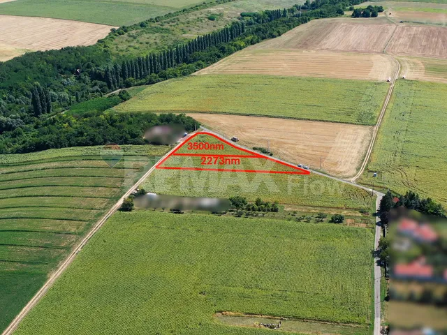 Eladó telek Pécsudvard, Felszabadulás útja 5773 nm