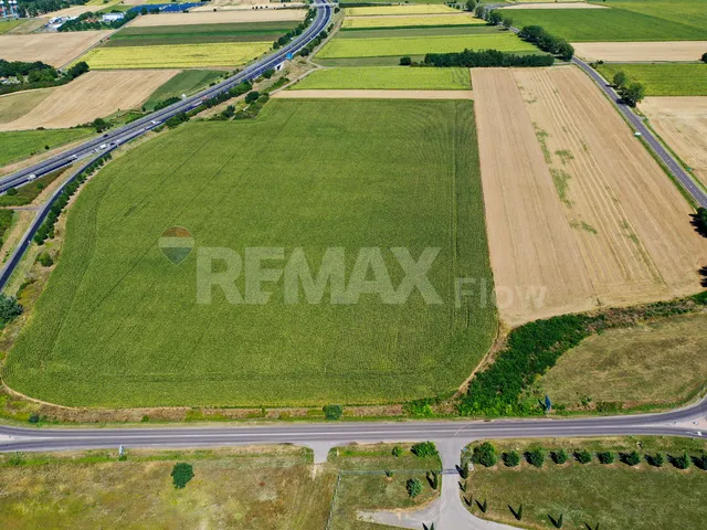 Eladó telek Pécsudvard, 5716 9712 nm