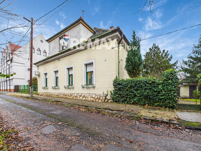 Eladó ház Pécs, Budai városrész 90 nm