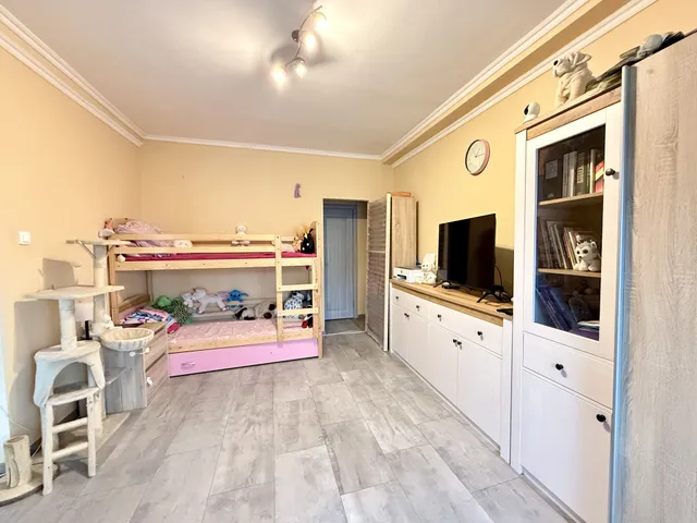 Eladó lakás Pécs, Uránváros, Esztergár Lajos utca 66 nm