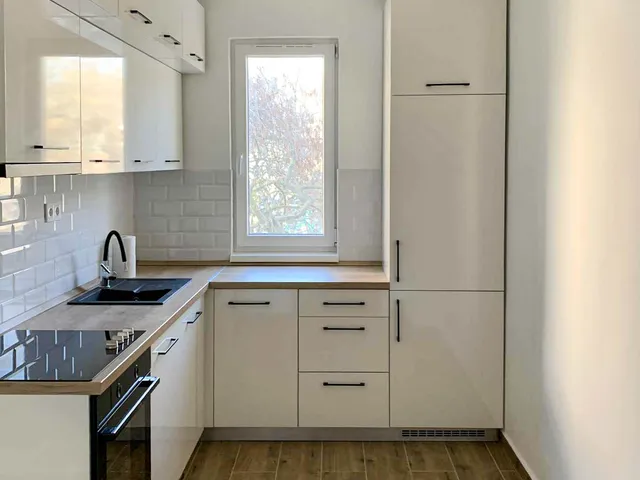 Kiadó lakás Pécs, Uránváros, Pollack Mihály 15 53 nm