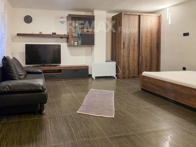 Eladó lakás Pécs, Szigeti külváros 33 nm