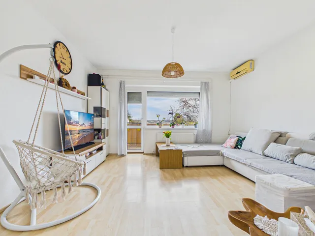 Eladó lakás Bonyhád 68 nm