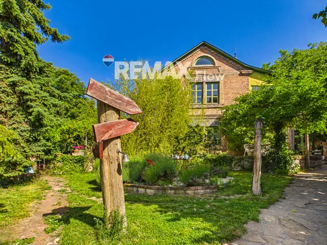 Eladó ház Pécs, Mecsekoldal 344 nm