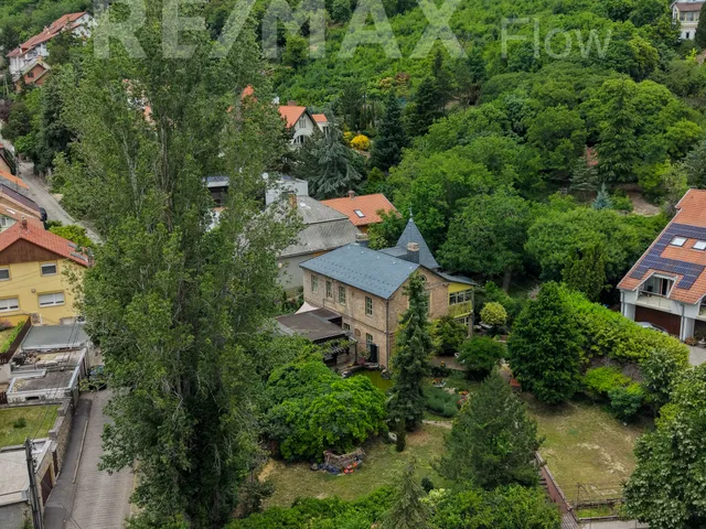 Eladó ház Pécs, Mecsekoldal 344 nm