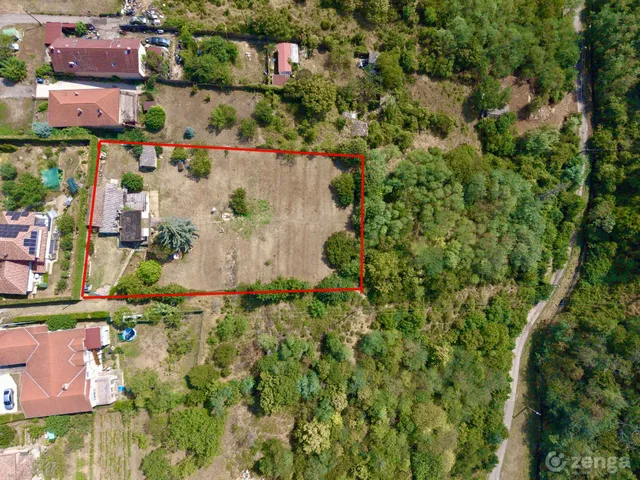Eladó telek Pécs, Bánom, Bánomi út 19. 2554 nm