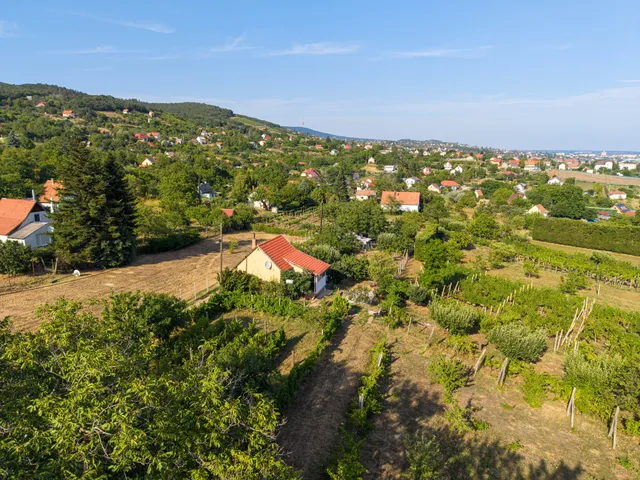 Eladó nyaraló Pécs, Patacs 34 nm