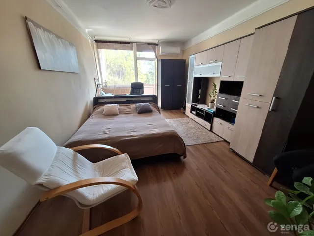 Eladó lakás Szentes, Kertváros 55 nm