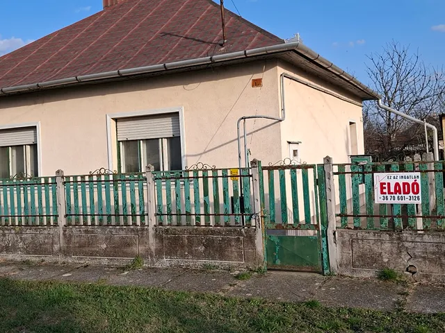 Eladó ház Balmazújváros, Bánlak 60 nm