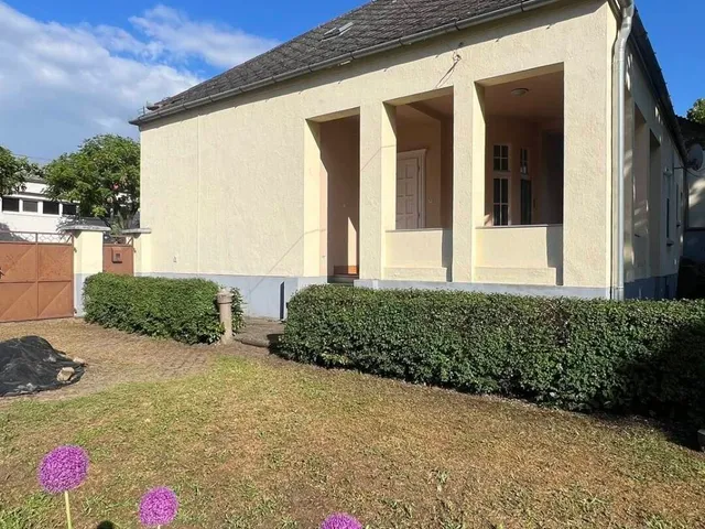 Eladó ház Baja 114 nm