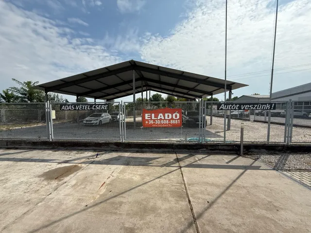 Eladó kereskedelmi és ipari ingatlan Baja 250 nm