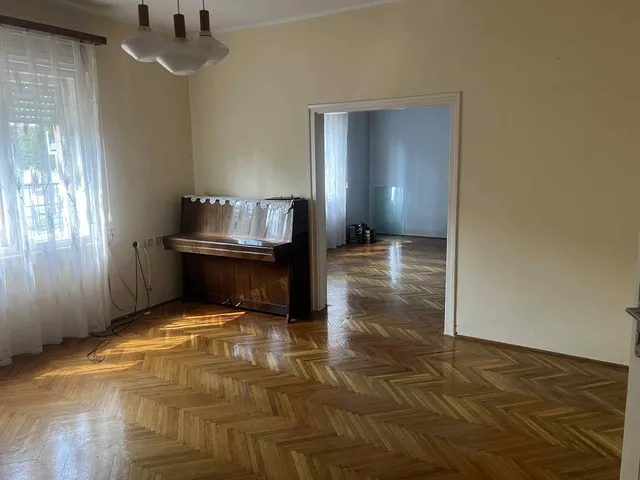 Eladó ház Baja 89 nm