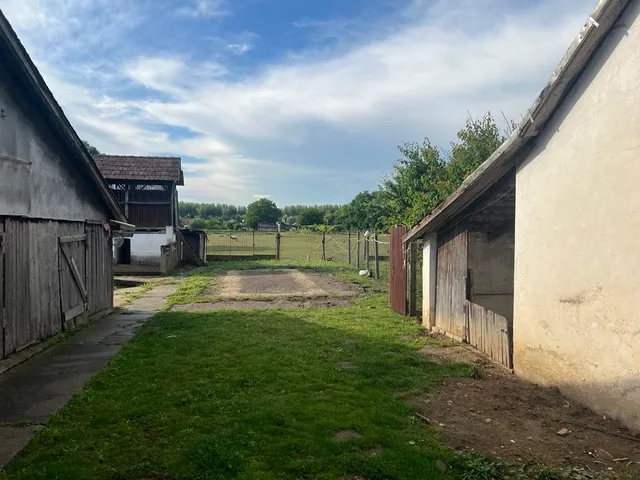 Eladó ház Hercegszántó 180 nm