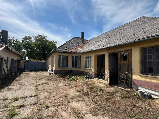 Eladó ház Bátmonostor 150 nm