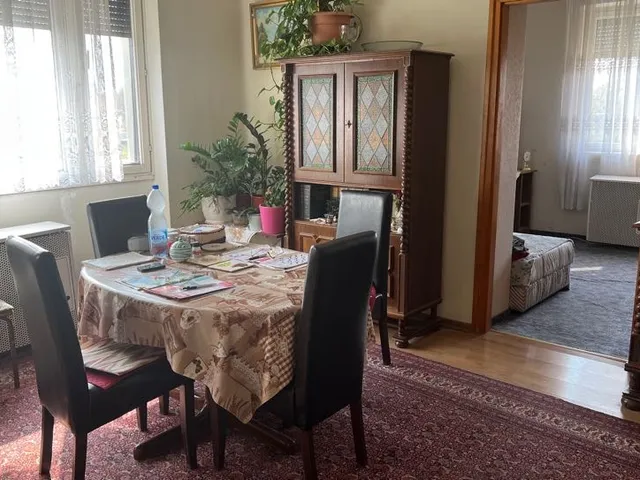 Eladó lakás Baja 128 nm