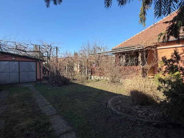 Eladó ház Baja 100 nm