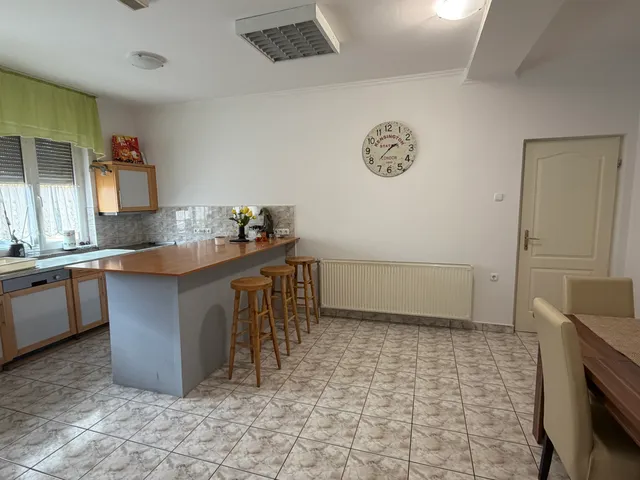 Eladó ház Baja 121 nm