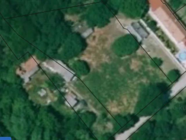 Eladó telek Baja 2511 nm