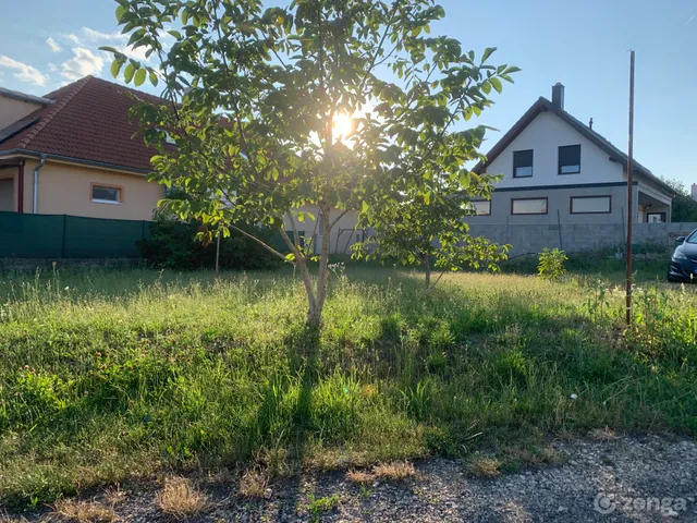 Eladó telek Sopron, őszapó utca 351 nm