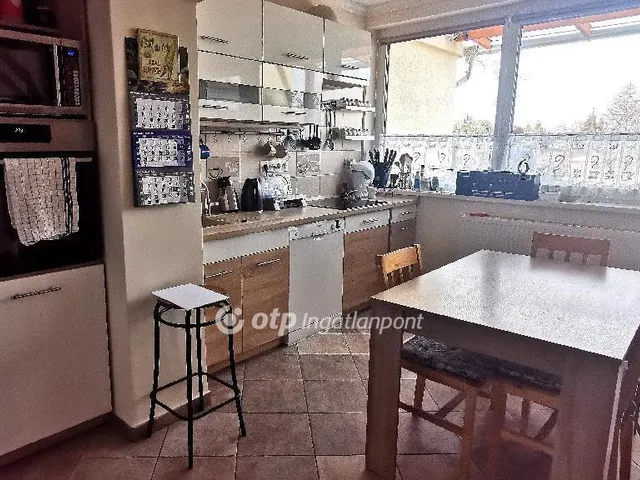 Eladó ház Jánossomorja 87 nm
