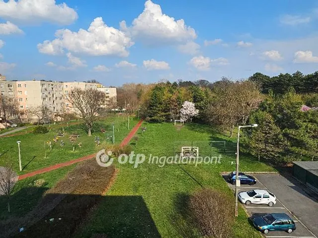 Eladó lakás Győr 28 nm