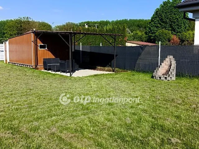 Eladó telek Ásványráró 450 nm