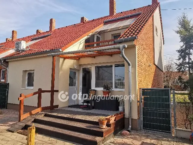 Eladó ház Jánossomorja 87 nm