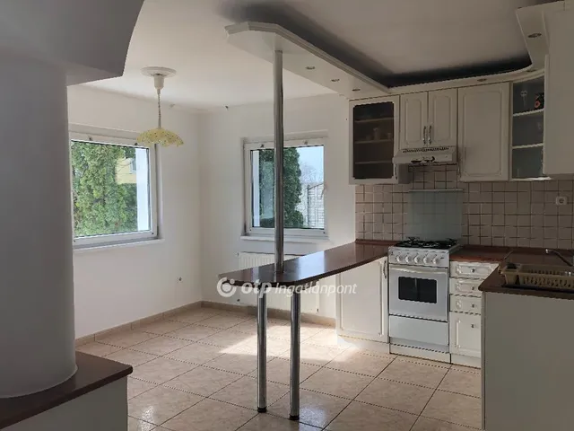 Eladó ház Győr, Szitásdomb 291 nm