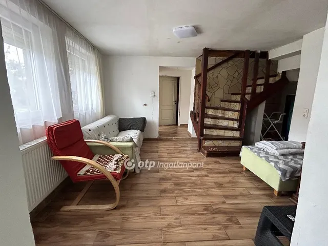 Eladó ház Lébény 138 nm