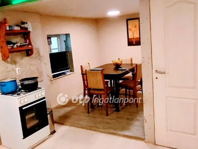 Eladó ház Lovászpatona 72 nm