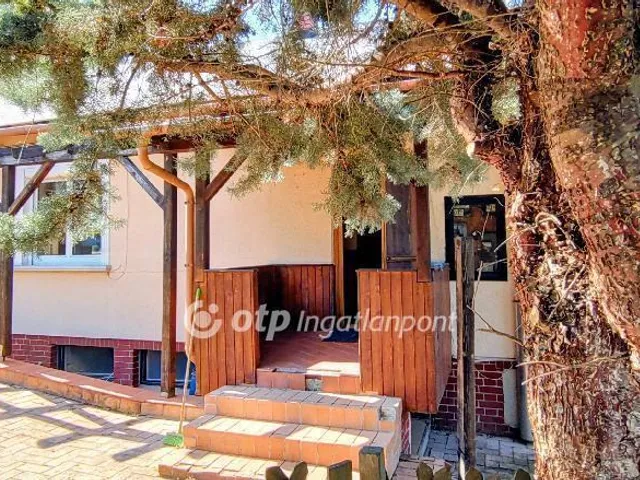 Eladó ház Győrújbarát 91 nm