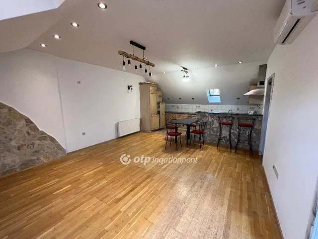 Eladó lakás Mosonmagyaróvár 69 nm