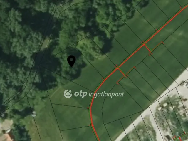 Eladó telek Máriakálnok 1233 nm