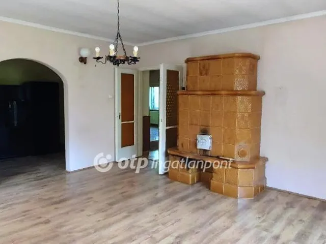 Eladó ház Győrújbarát 91 nm