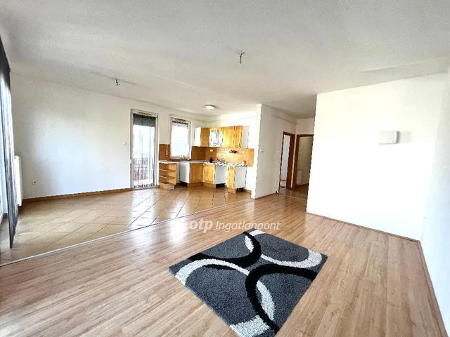 Eladó lakás Győr, Nádorváros 85 nm