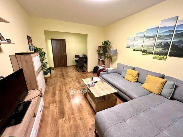 Eladó lakás Mosonmagyaróvár 53 nm