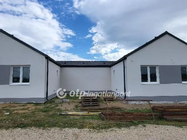 Eladó ház Győrszemere 92 nm