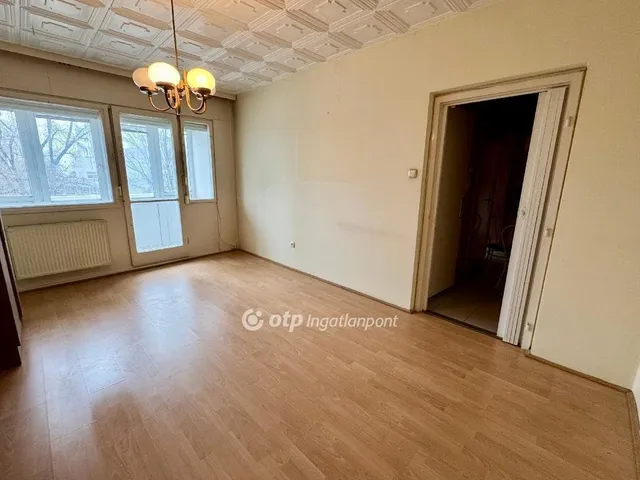 Eladó lakás Győr, Adyváros 55 nm