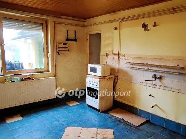 Eladó ház Abda 68 nm