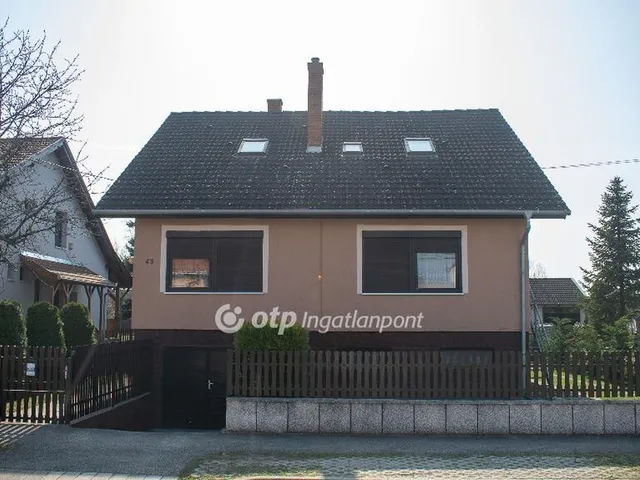 Eladó ház Győr, Révfalu 157 nm
