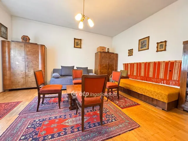 Eladó lakás Pápa 35 nm