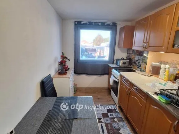 Eladó ház Üllő 35 nm