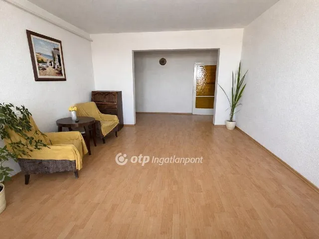 Eladó lakás Győr, Adyváros 55 nm