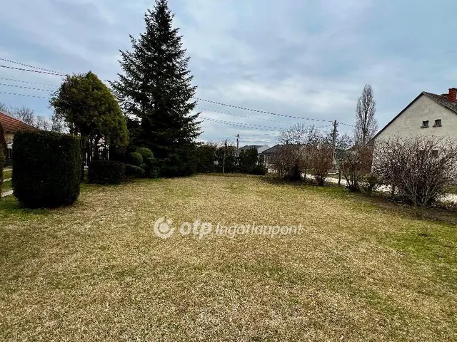 Eladó telek Töltéstava 2849 nm