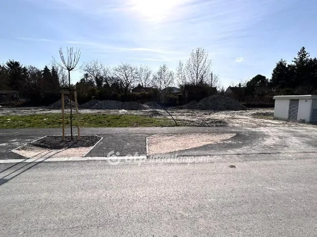 Eladó telek Győr, Pinnyéd 678 nm