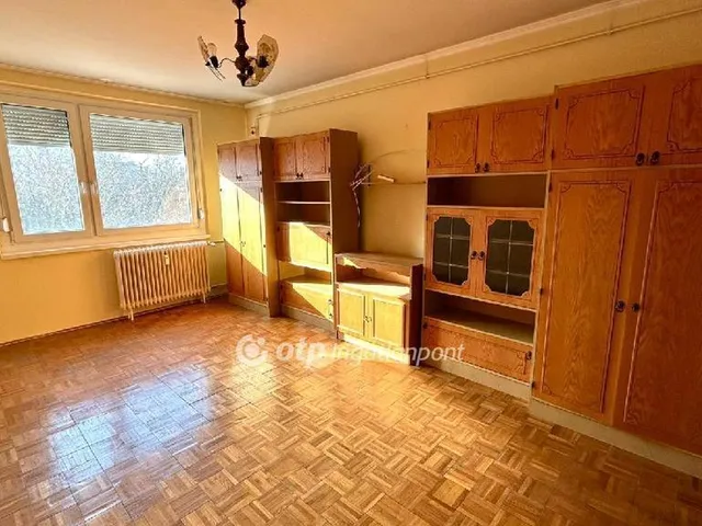 Eladó lakás Győr, Nádorváros 53 nm