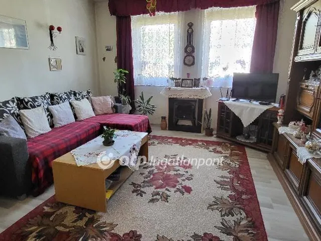 Eladó ház Gyömöre 58 nm