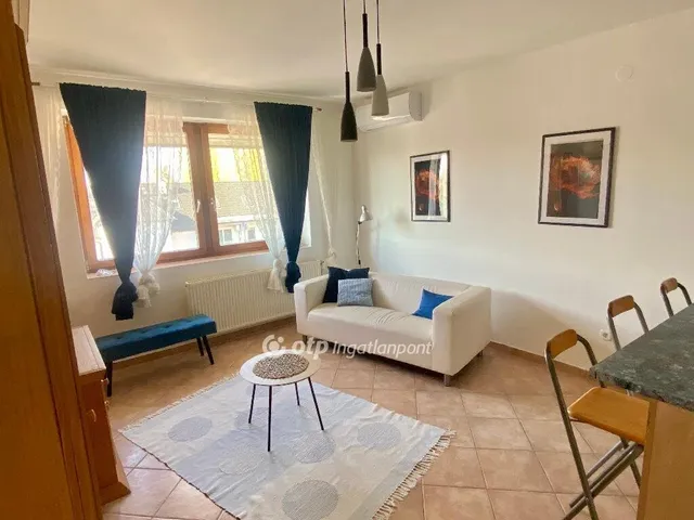 Eladó lakás Győr, Révfalu 58 nm